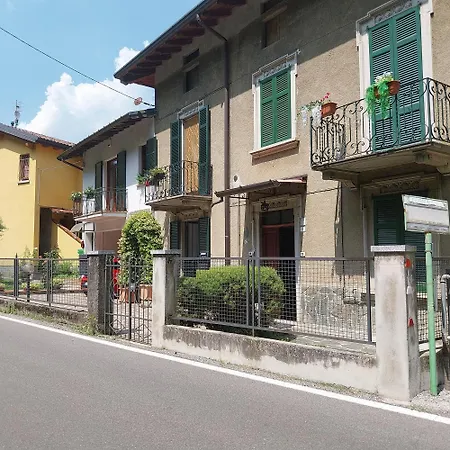 Casa Peppo 勒泽诺